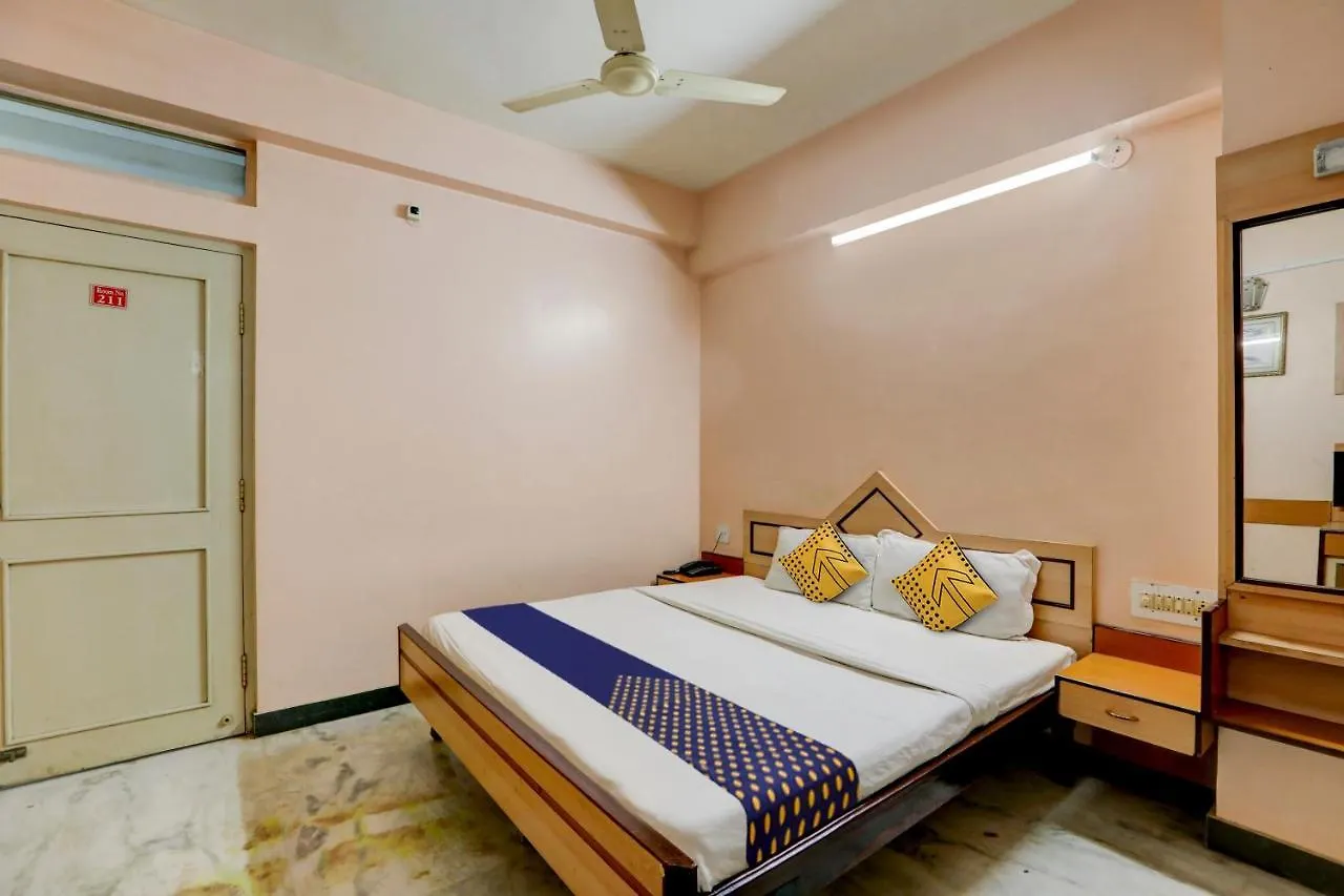 Spot On Iyengars Plaza Hotel Mysore