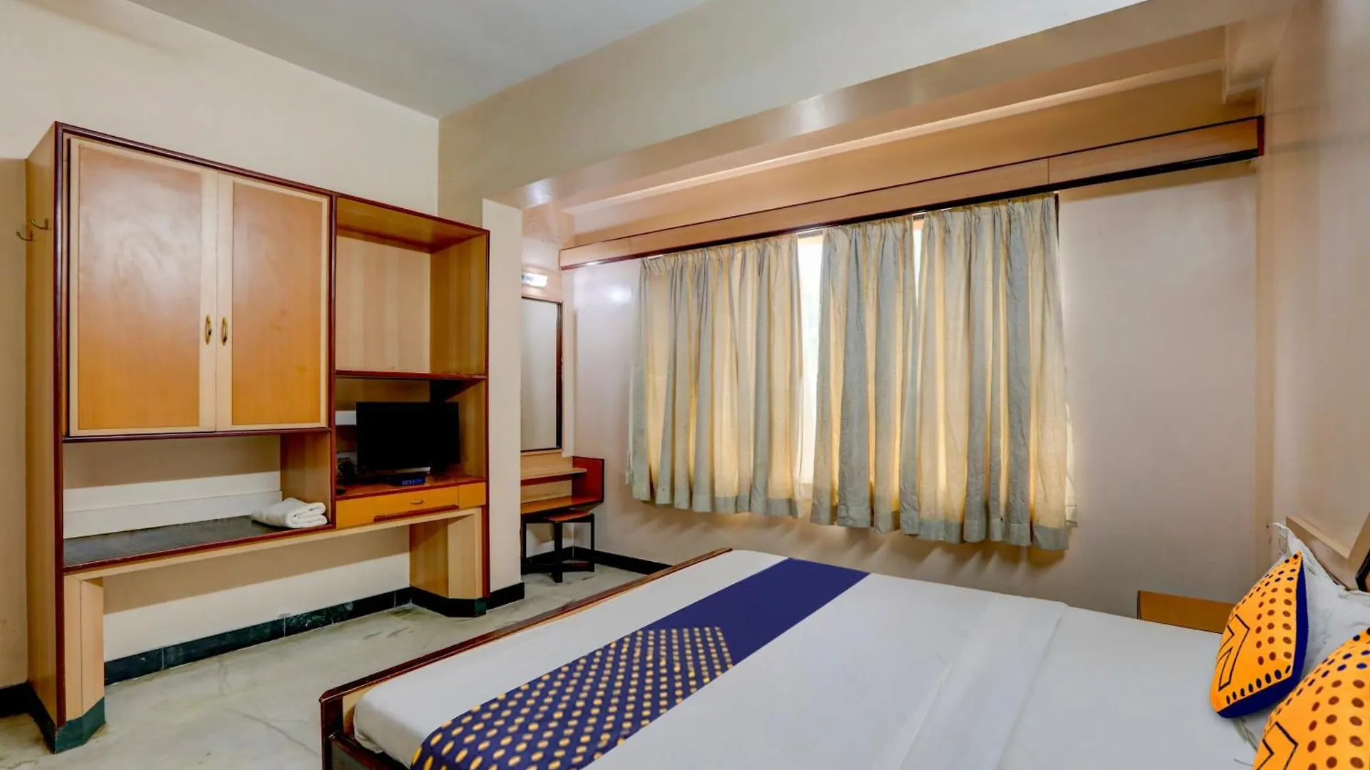 Spot On Iyengars Plaza Hotel Mysore
